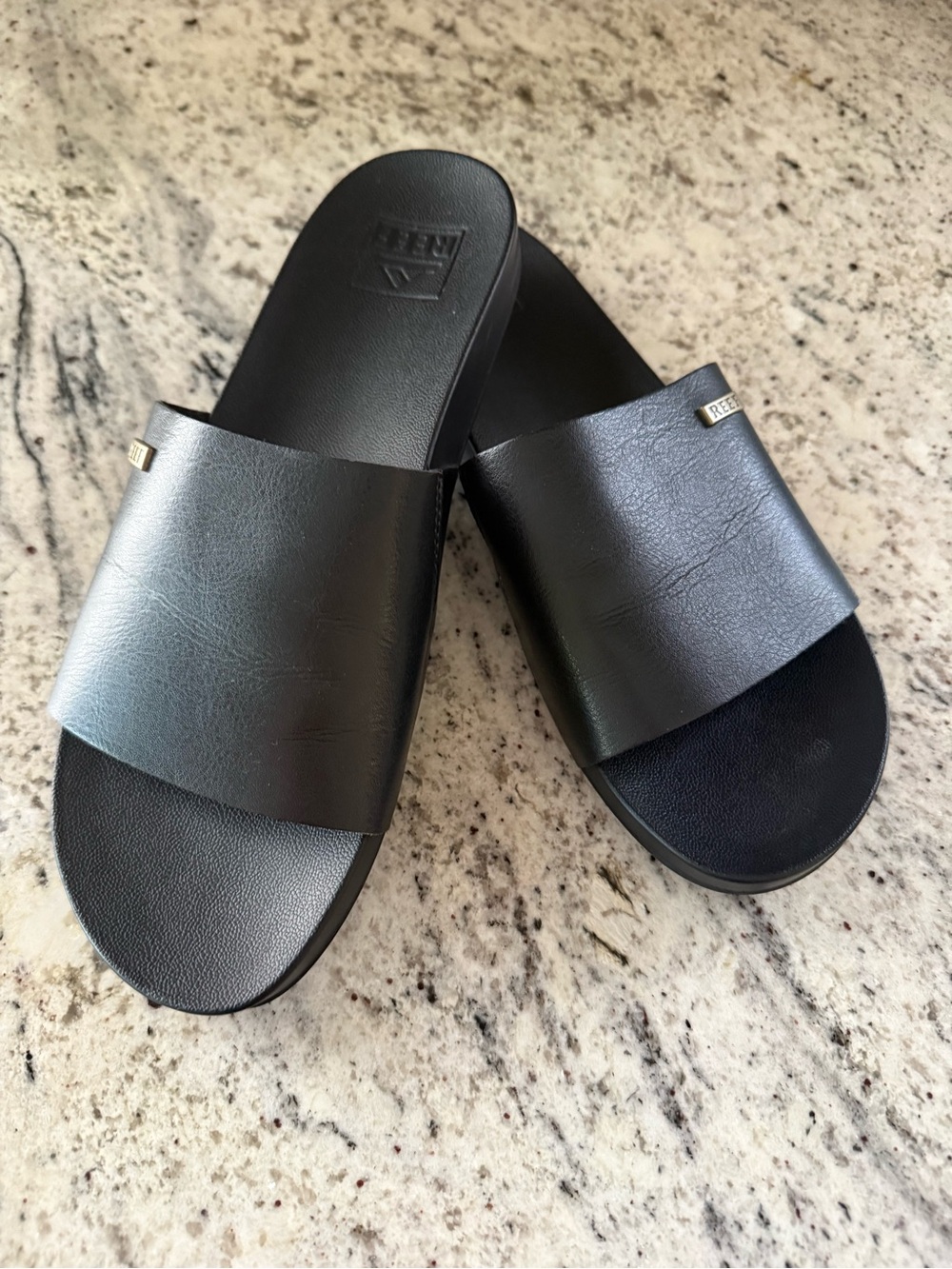 Reef Black Cushion Scout Slides Sandal Minimalist Comfy Coastal Euro Summer 8 - Picture 4 of 12